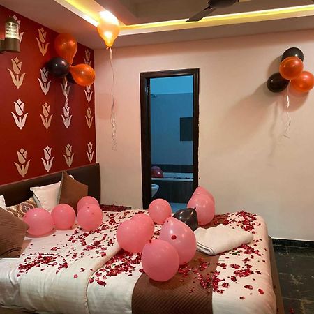 Hotel O Bridge Ahmedabad Exterior foto